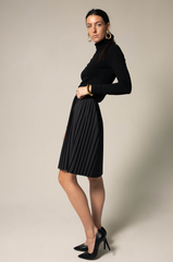 Luxe Black Pleated Skirt – Elegant Women’s Pleated Skirt
